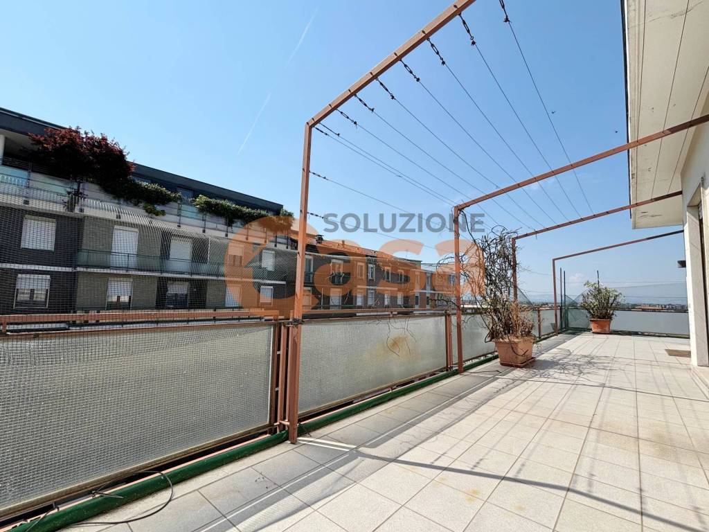 Attico / mansarda a Piacenza in Via Genova - Foto 4