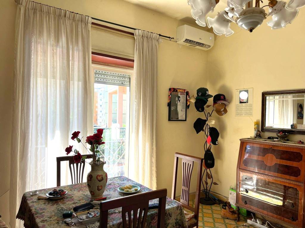 Palazzo / stabile a Napoli in Via San Giacomo dei Capri - Foto 4