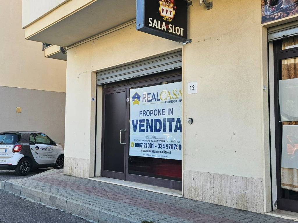 Immobile a Soverato in Viale Aldo Moro, 12 - Foto 5