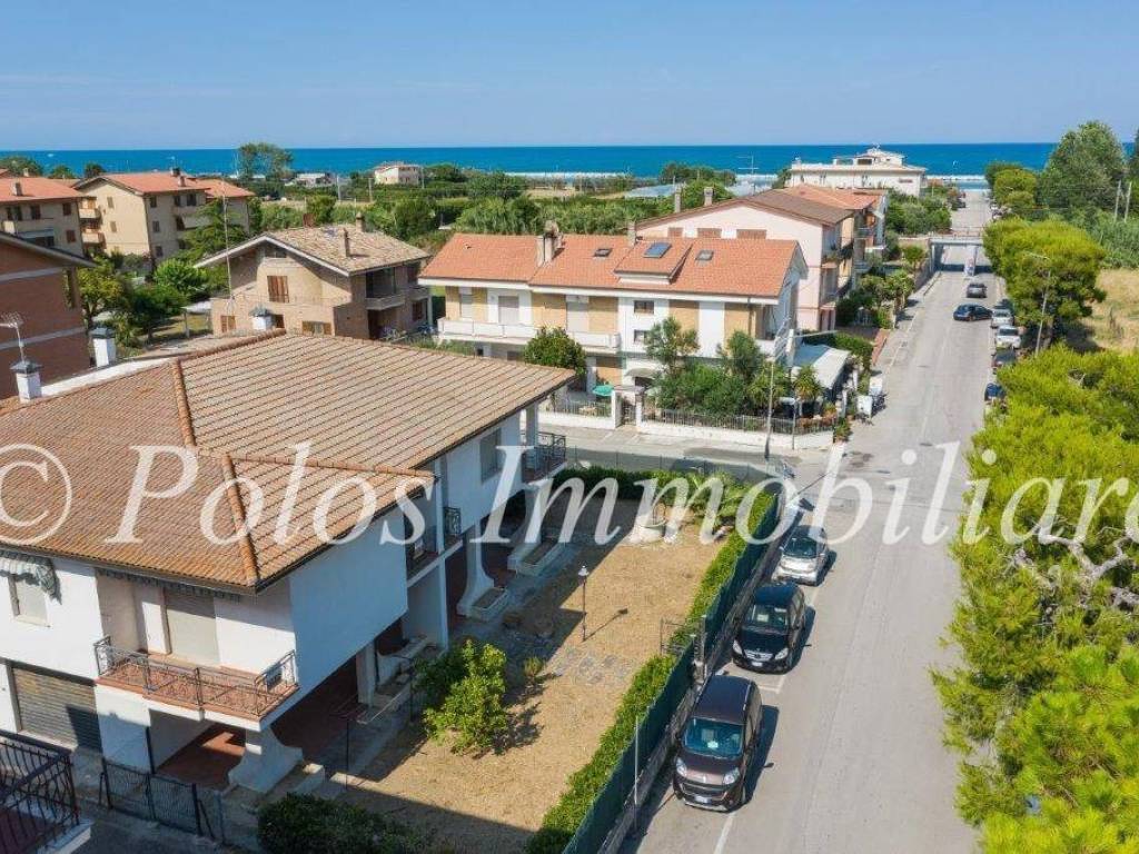 Villa a Fermo in Via della Stazione, 12 - Foto 2