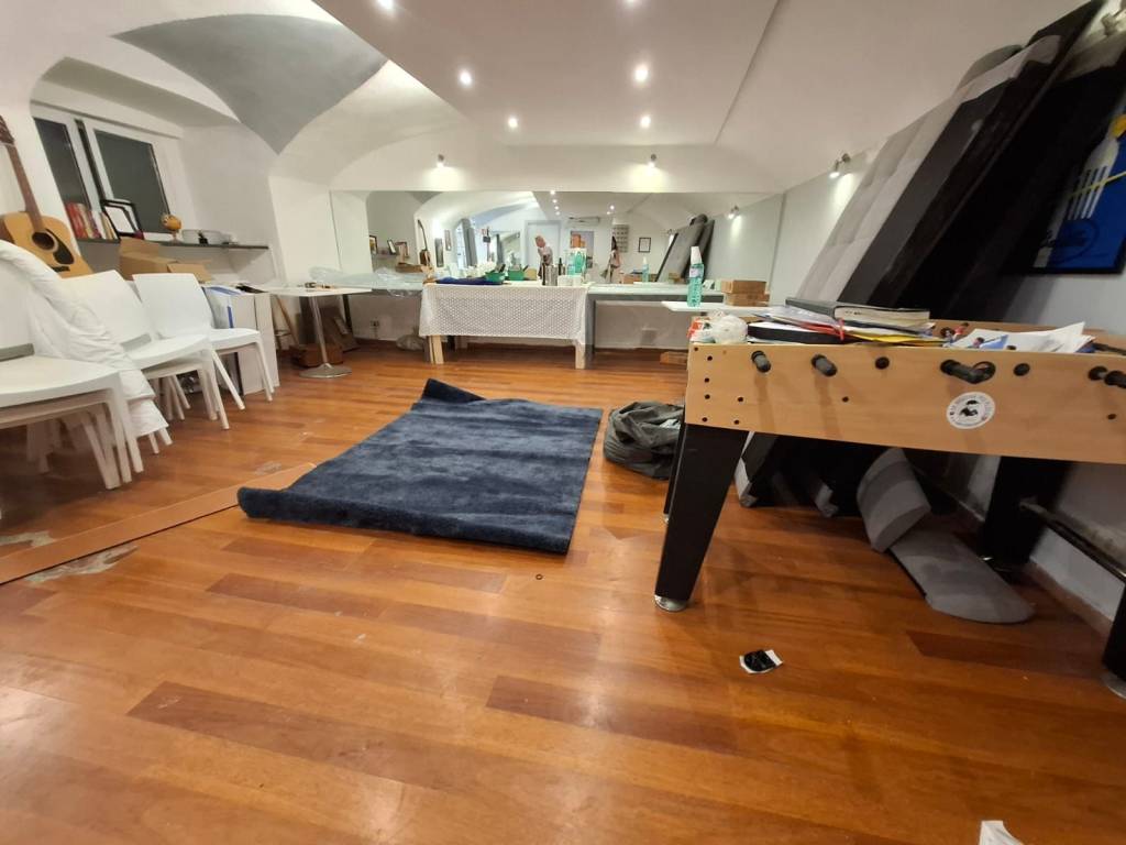 Immobile a Napoli in Viale Privato Teresa Ravaschieri - Foto 2