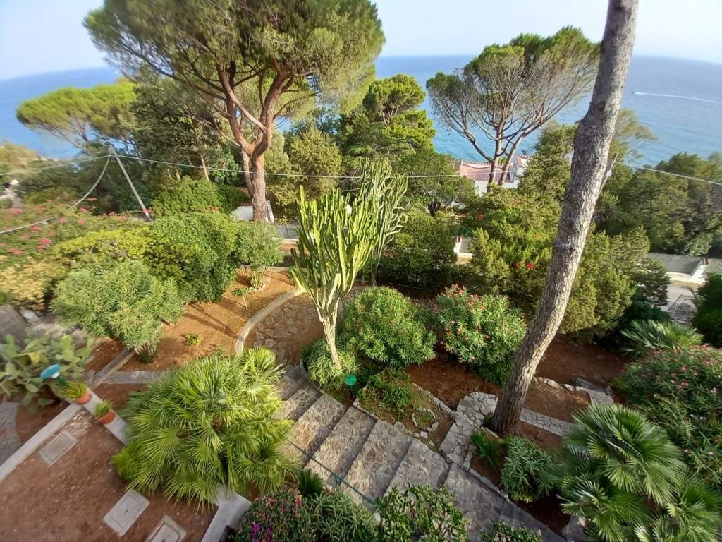 Villa a San felice circeo in Via Grotta delle Capre - Foto 4