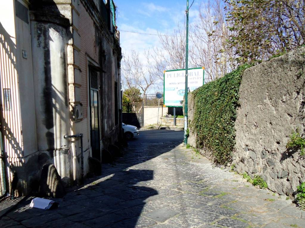 Appartamento a Portici in Via Campitelli - Foto 3