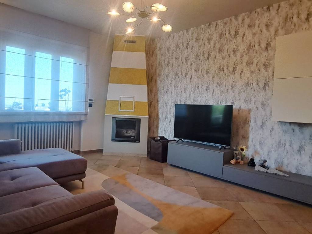 Appartamento a Roletto in Via Raffaello Sanzio, 2 - Foto 4