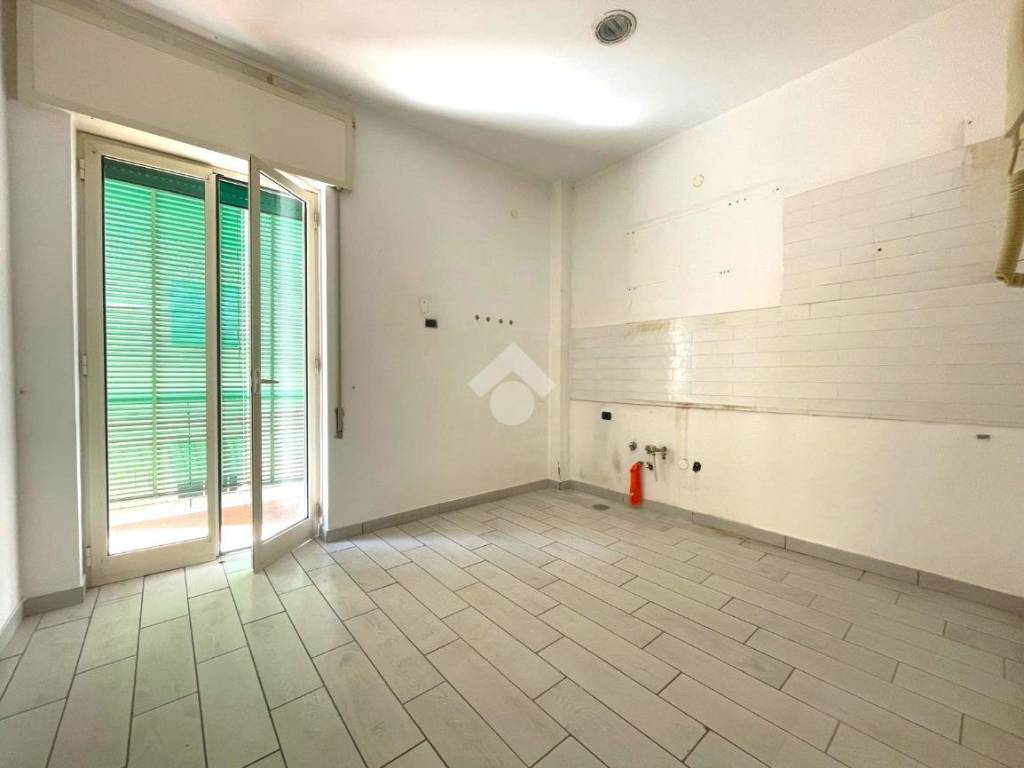 Appartamento a Portici in Via S. Cristoforo Viale Leone, 27 - Foto 2