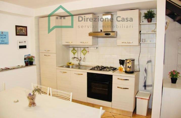 Appartamento a Napoli in Via dei Tribunali, 169 - Foto 5