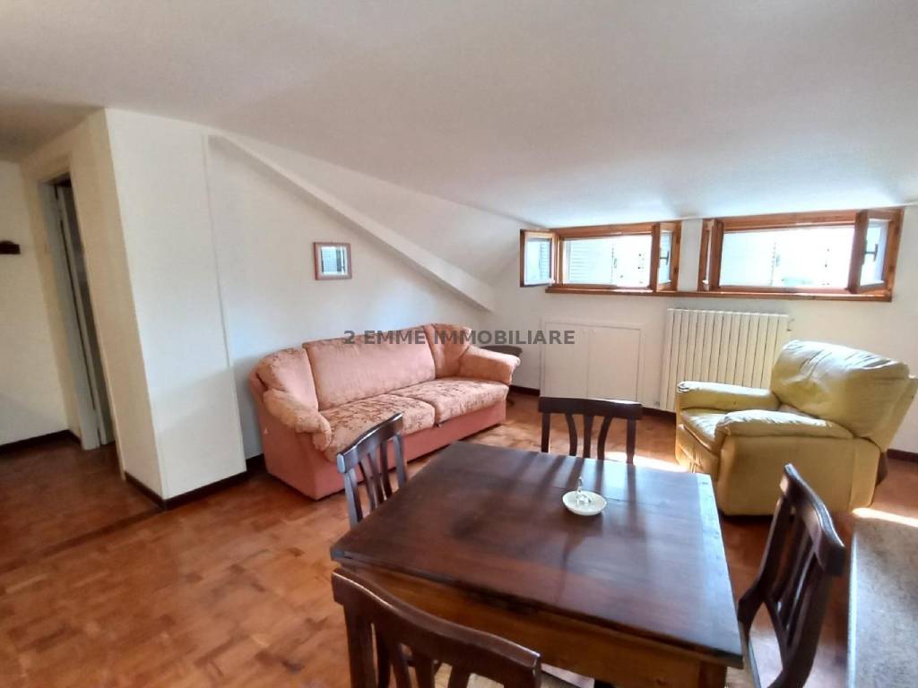Appartamento a Ascoli piceno in VIA SANTI FILIPPO E GIACOMO - Foto 2
