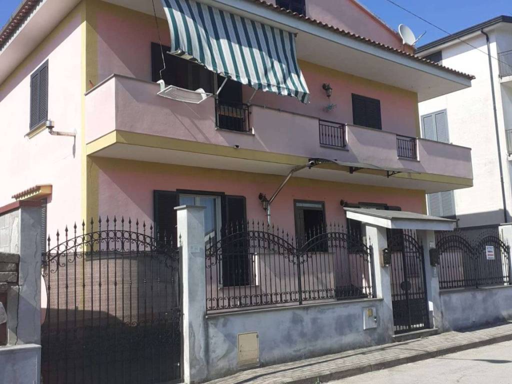 Casa indipendente a Marcianise - Foto 2