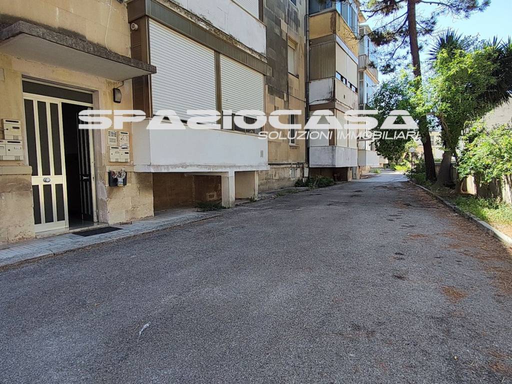 Appartamento a Maglie in Via Giuseppe Mangionello - Foto 2