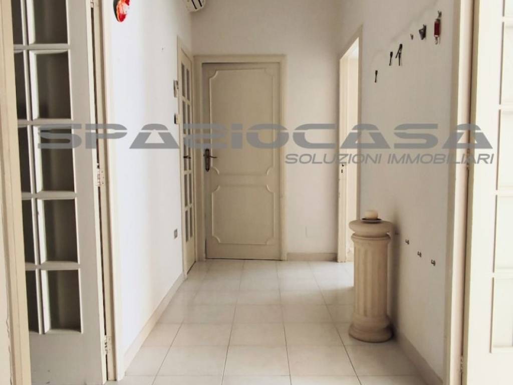 Appartamento a Maglie in Via Giuseppe Mangionello - Foto 3