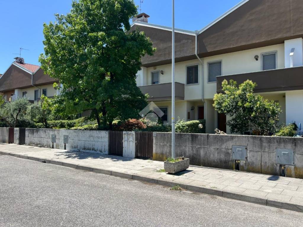 Villetta a schiera a Pasian di prato in Via V.Monti, 19 - Foto 2