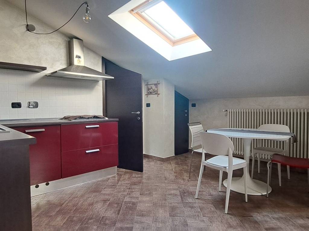 Attico / mansarda a Roletto in Via Raffaello Sanzio, 2 - Foto 5