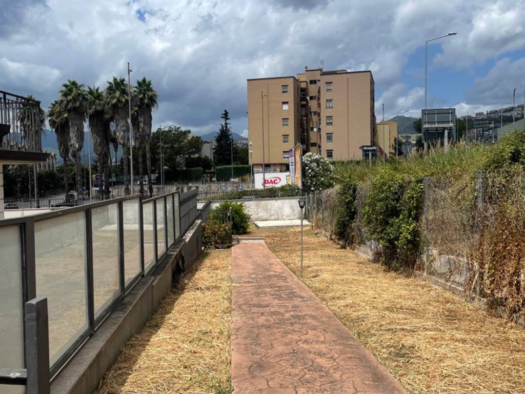 Appartamento a Salerno in Via Raffaele Schiavone, 10 - Foto 3
