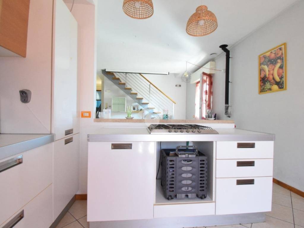 Appartamento a Riccione in Viale Giulio Cesare, 27 - Foto 3