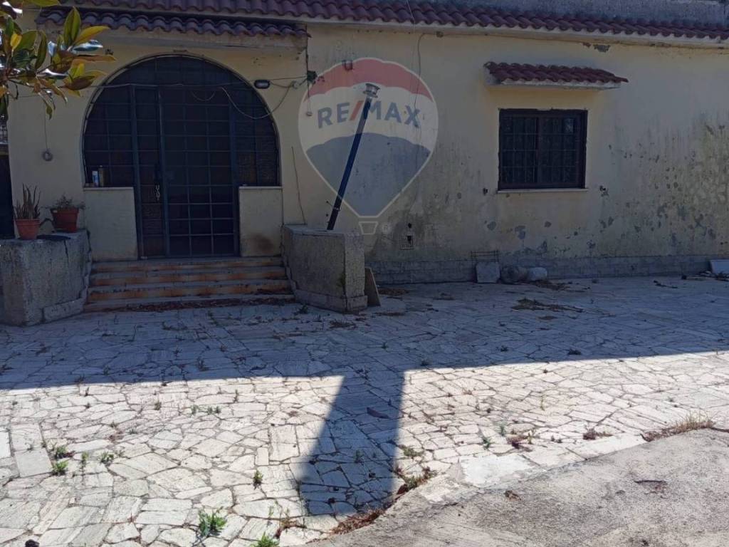 Casa indipendente a Aprilia in Via Gidora - Foto 4