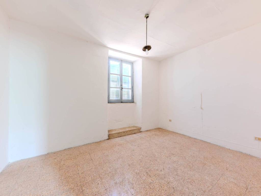 Appartamento a Capodimonte in Via Roma, 80 - Foto 3