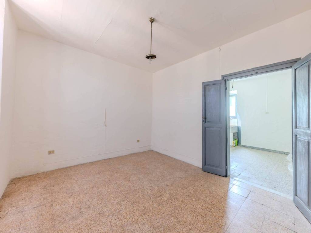 Appartamento a Capodimonte in Via Roma, 80 - Foto 4