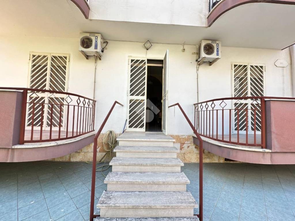 Appartamento a Canosa di puglia in Via Napoli, 3 - Foto 4