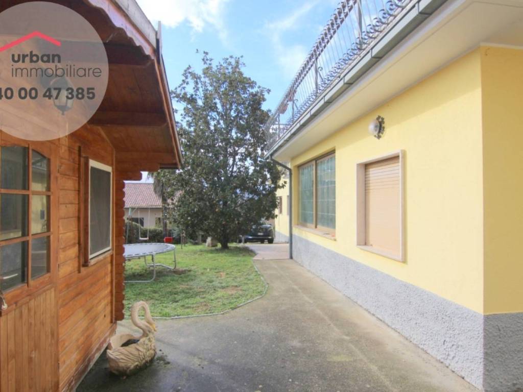 Casa indipendente a L'aquila in Piazza Aricavallo - Foto 3