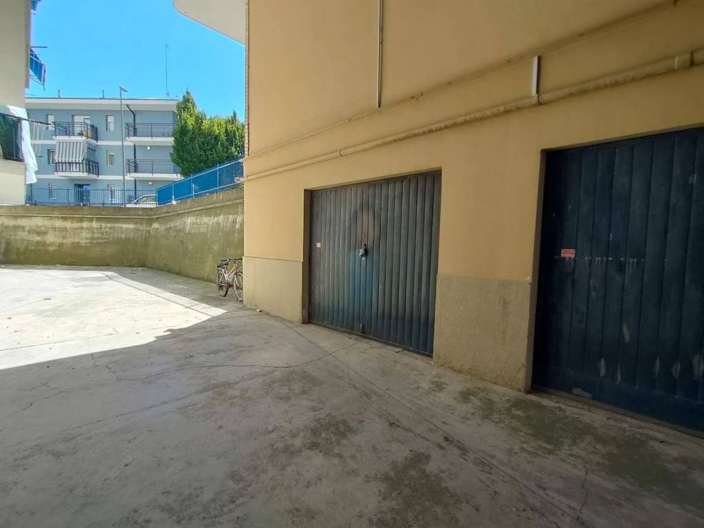 Box / garage a Beinasco in VIA TORINO, 52 - Foto 2