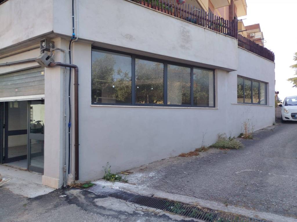 Immobile a Cisterna di latina in Via Appia Nord, 75 - Foto 2