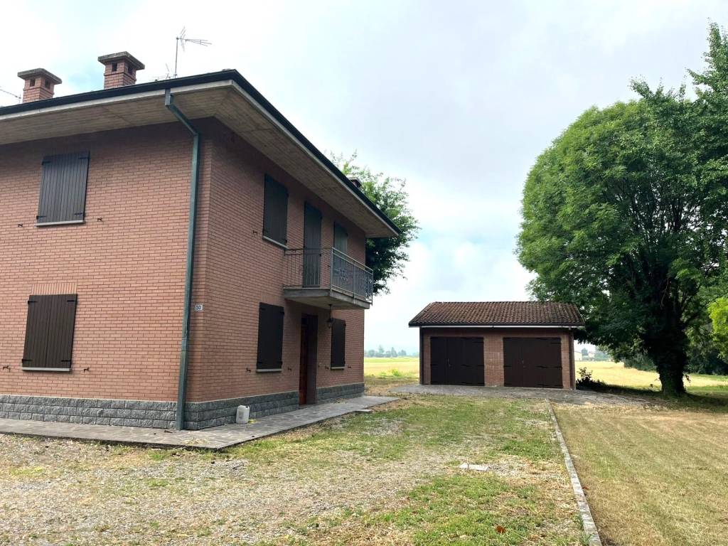 Villa a Castelfranco emilia in Via Piumazzo - Foto 4