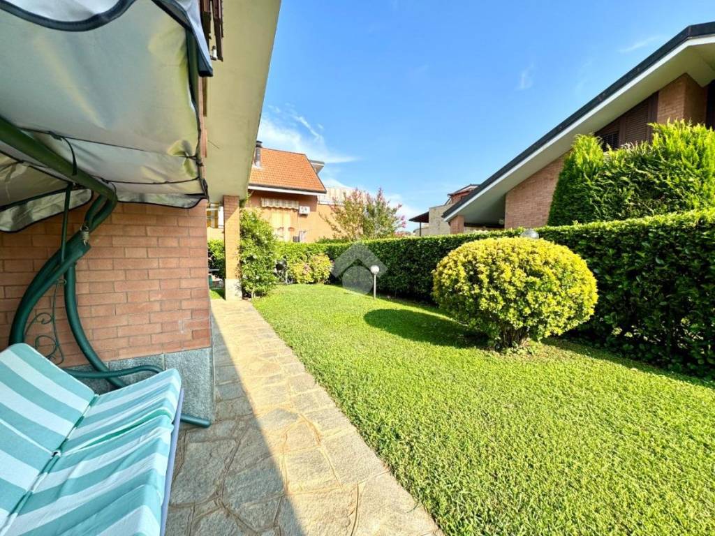 Villa a Rivoli in Via belfiore, 53 - Foto 3