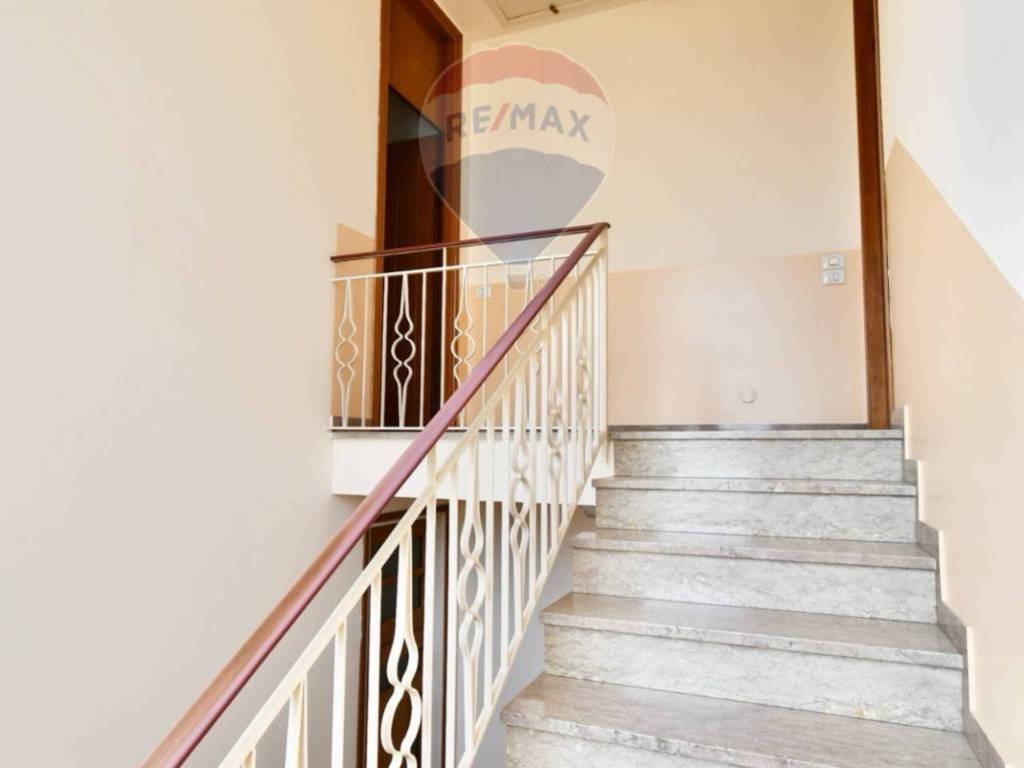 Appartamento a Cassano magnago in VIA TOSCANINI, 4 - Foto 5