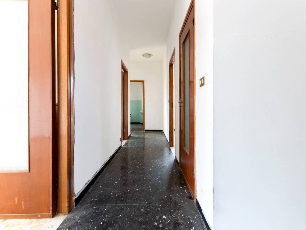 Appartamento a Imperia in Via Privata Risso, 19 - Foto 3