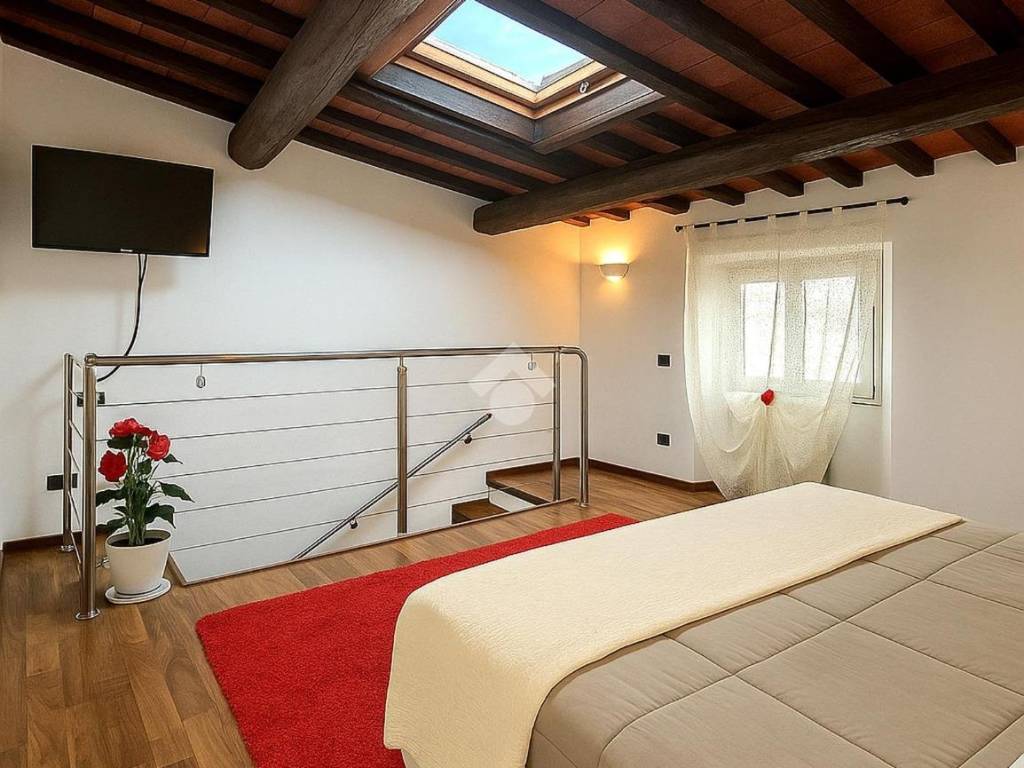 Appartamento a Verona in Salita Monte Grappa, 5 - Foto 4
