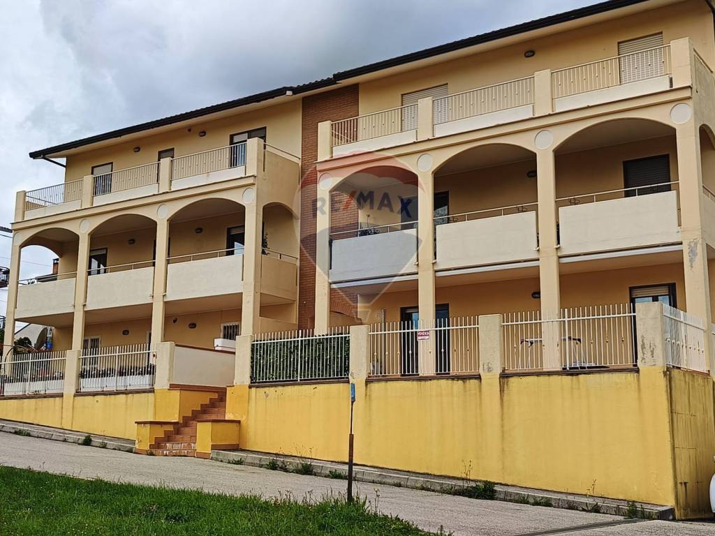 Appartamento a Castel frentano in Via Teofilo Patini, 50 - Foto 3
