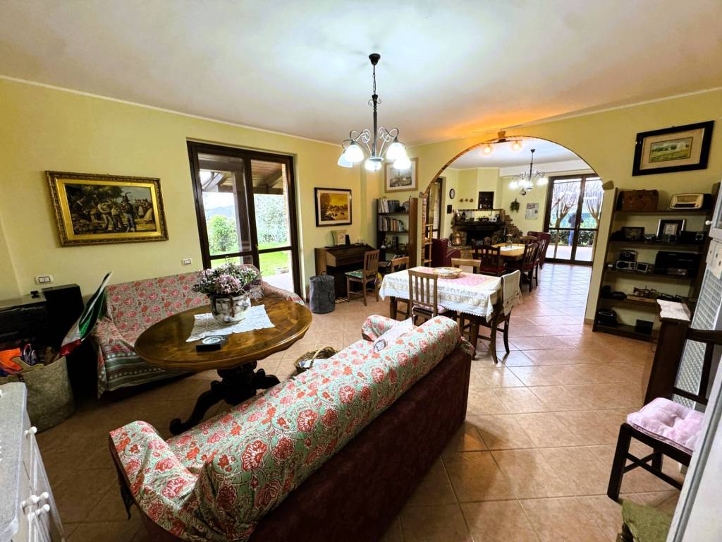 Rustico / casale a Tolentino in Contrada Paterno, 46 - Foto 5