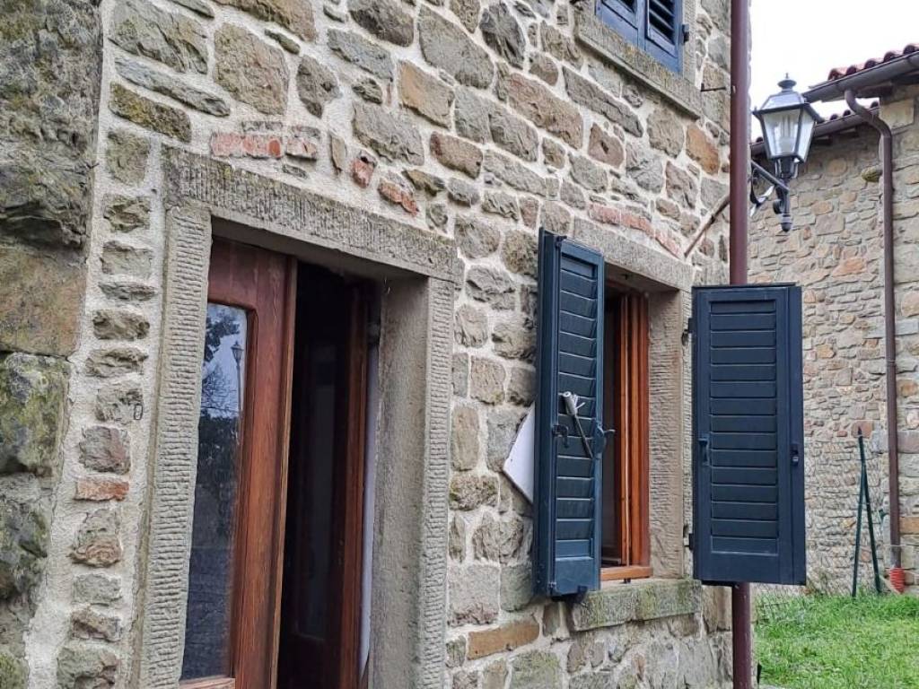 Casa indipendente a Ortignano raggiolo in Monte Borgnoli Badia Tega - Foto 4