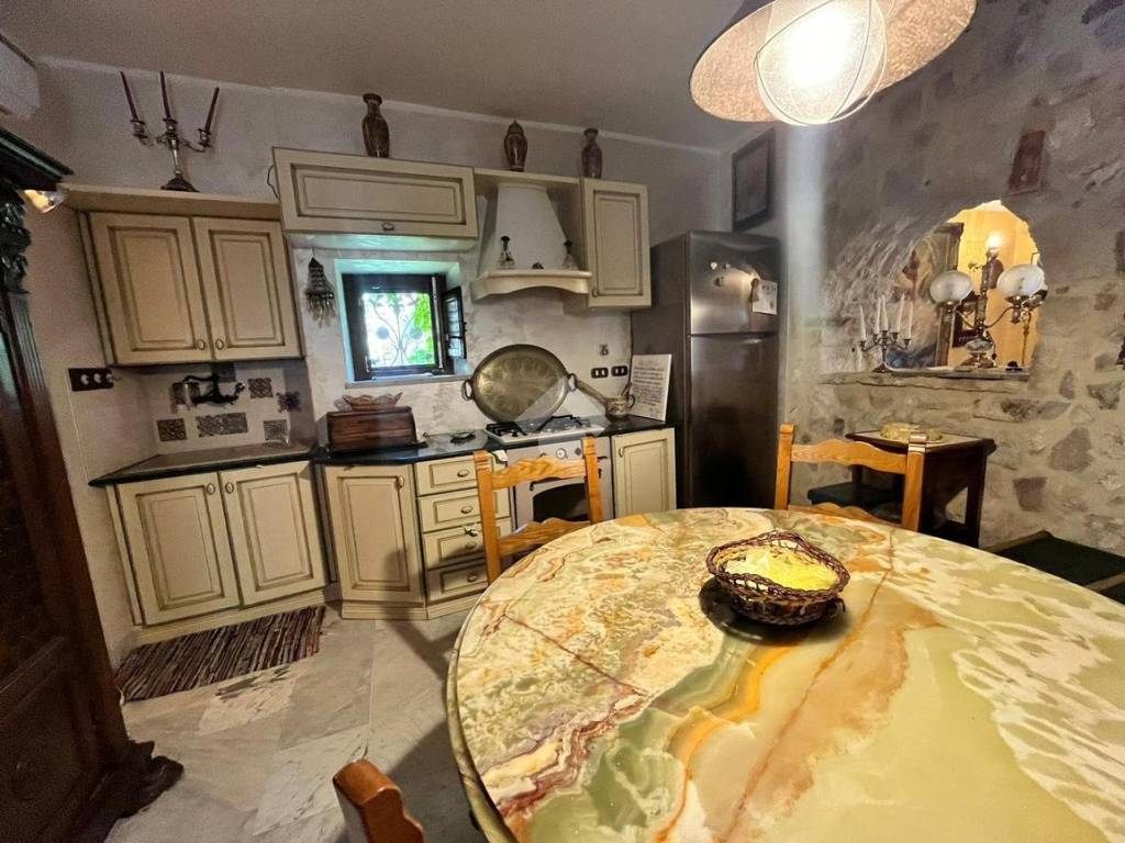 Casa indipendente a Veroli in Via Pacifica - Foto 2