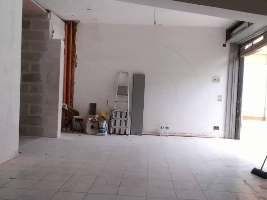 Box / garage a Caltanissetta in Via Pier Maria Rosso di San Secondo - Foto 2