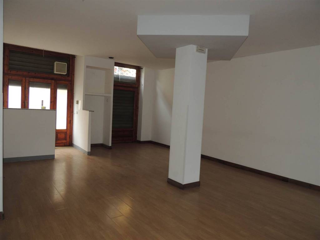 Immobile a Terni in VIA EMO BATTISTI - Foto 4