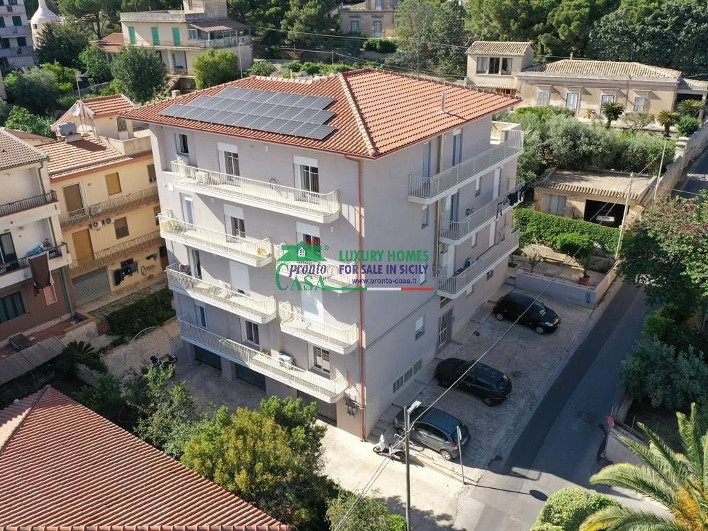 Attico / mansarda a Modica in C.le Cisterna Salemi Balatannuzzari Trec., 1 - Foto 2