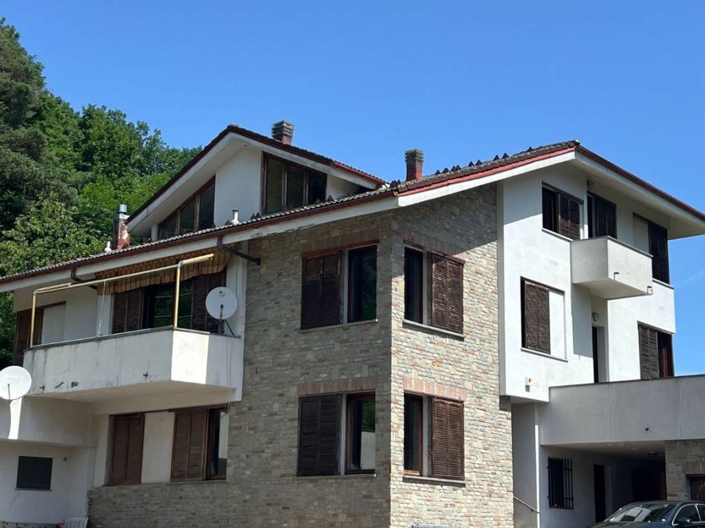 Villa a Ovada in Strada Provinciale del Turchino - Foto 3