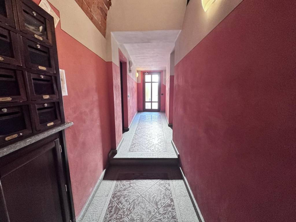 Appartamento a Alba in Via Acqui, 5 - Foto 2