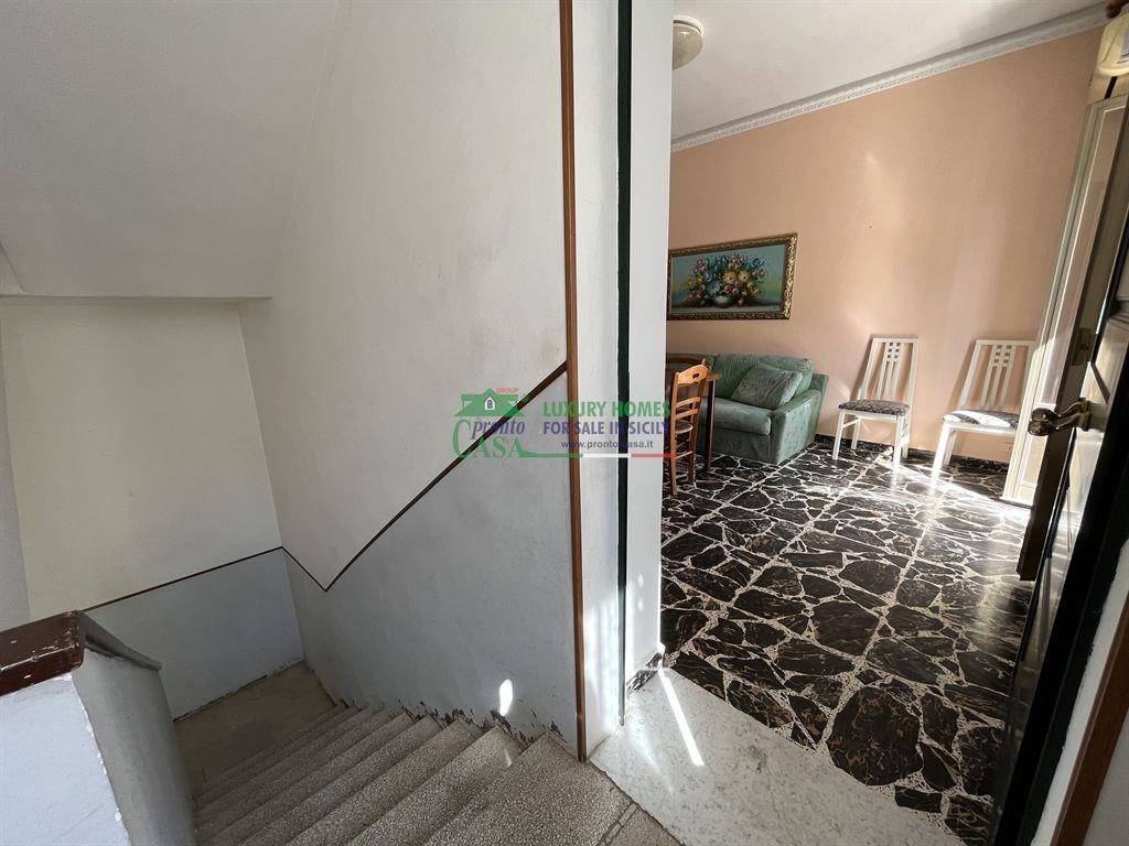Appartamento a Modica in via alessandro manzoni, 101 - Foto 2