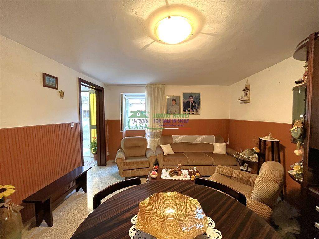 Casa indipendente a Modica in Vico Saverio Puglisi, 26 - Foto 3
