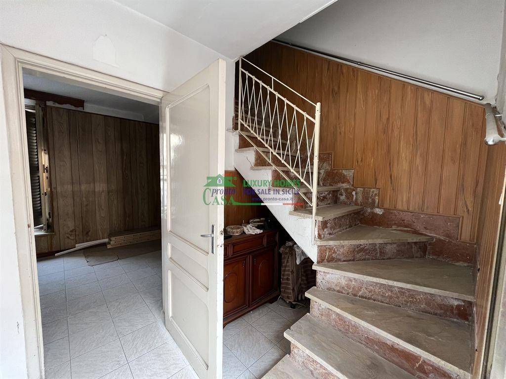 Casa indipendente a Modica in Via Alcantara, 5 - Foto 4