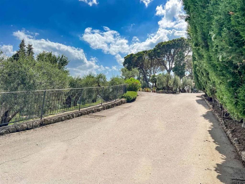 Rustico / casale a Passignano sul trasimeno - Foto 5