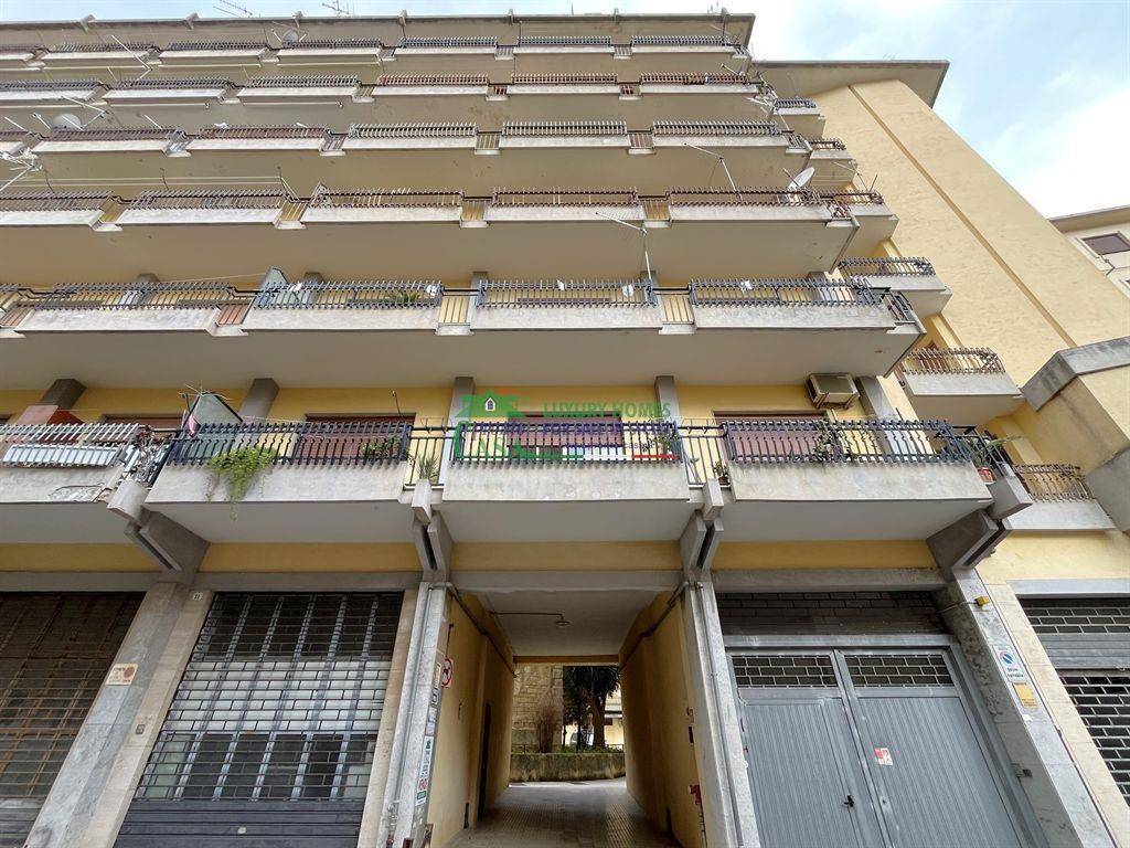 Appartamento a Modica in Corso Vittorio Emanuele - Foto 2