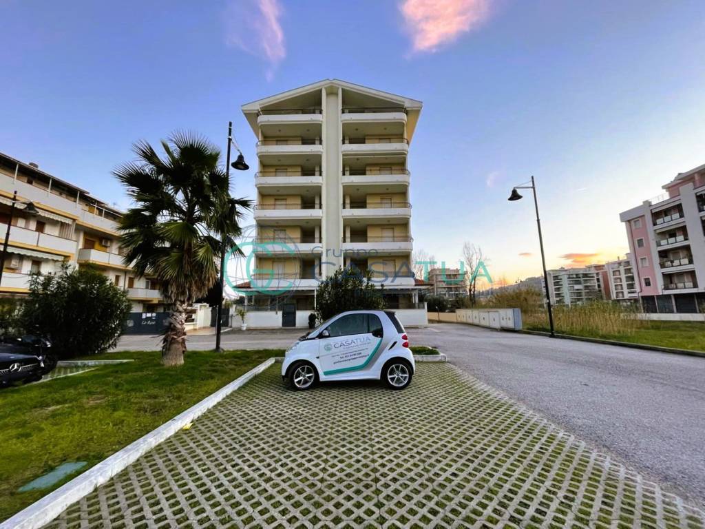 Appartamento a Alba adriatica in Via Verona, 11 - Foto 3