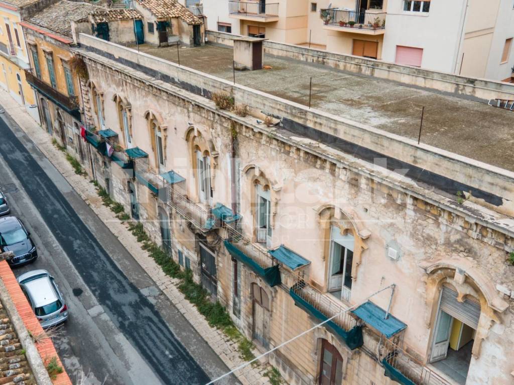 Palazzo / stabile a Modica in via vittorio veneto - Foto 2