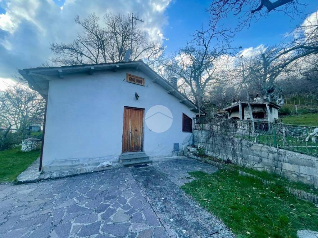 Casa indipendente a Stroncone in Vocabolo Cimitelle - Foto 4