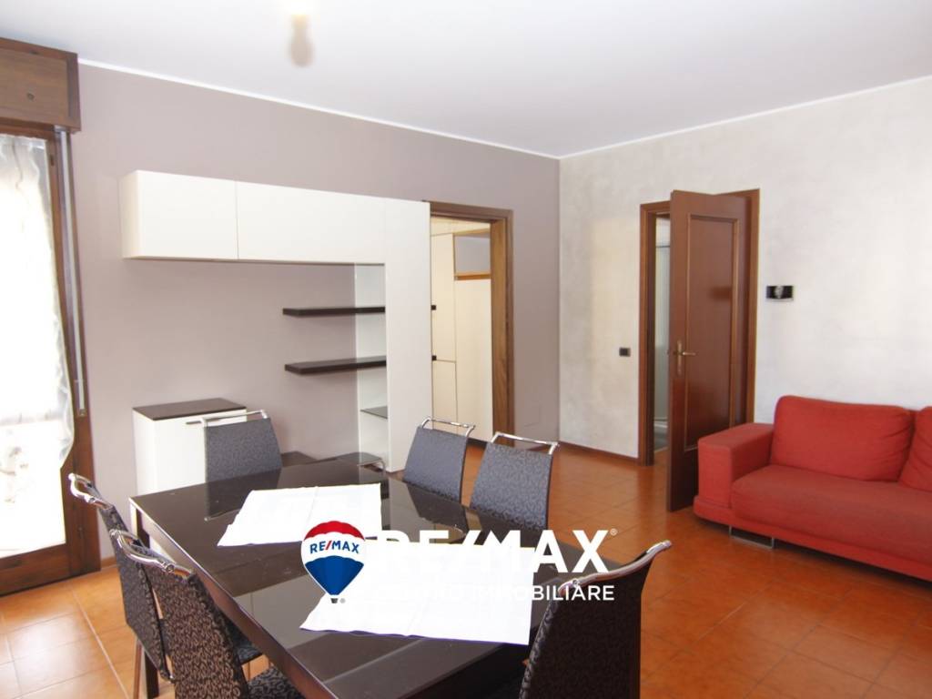 Appartamento a Arcisate in Via Camillo Benso di Cavour - Foto 2