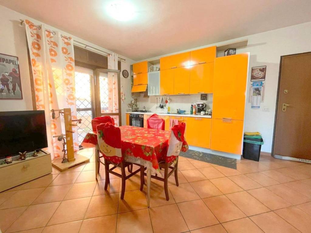 Appartamento a Velletri in Via di Paganico - Foto 2