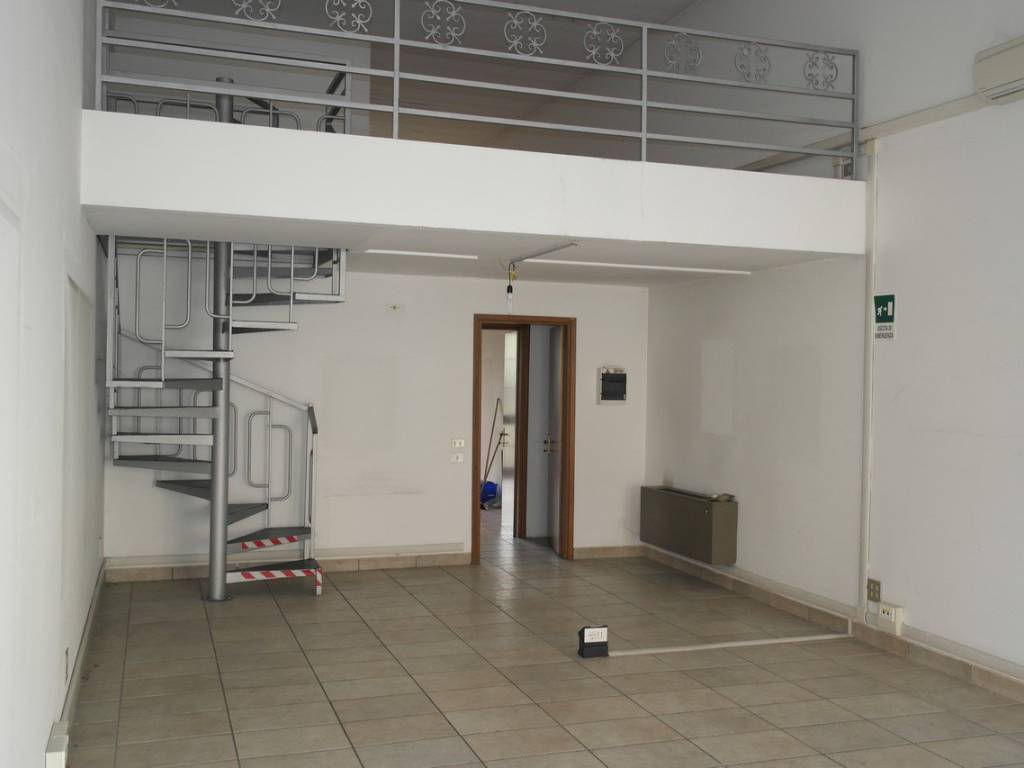 Immobile a Besozzo in Via 25 Aprile, 56 - Foto 2